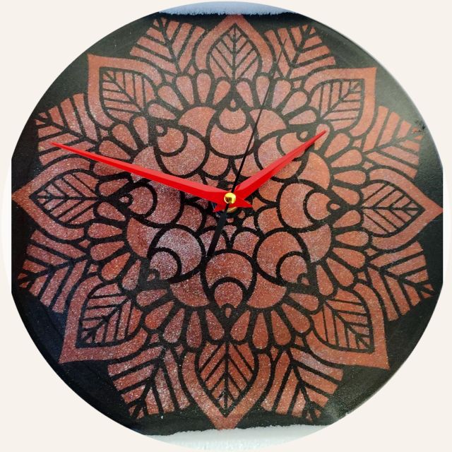 Mandala bronzo: orologio da parete dipinto a mano da Artedory