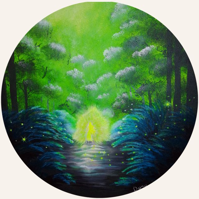Runde Leinwand mit grünem Wald und einem magischen Licht zwischen den Bäumen
