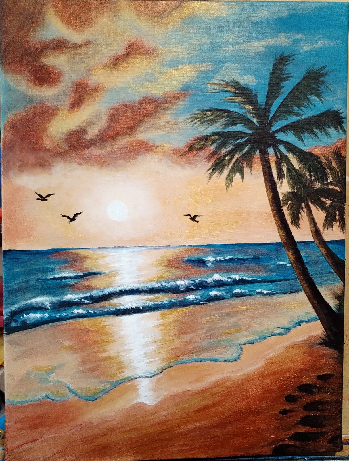 Playa dorada al atardecer con una palmera y las olas del mar – cuadro de Artedory
